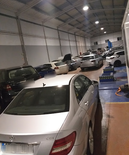 Llàcer Automotiveen Torrente