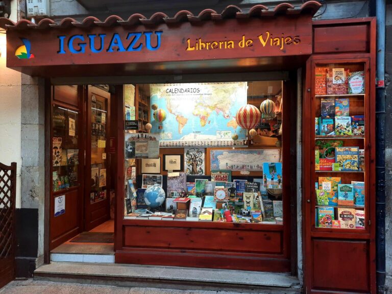 Libreria Iguazu, Papelerías y Librerías en Torrente